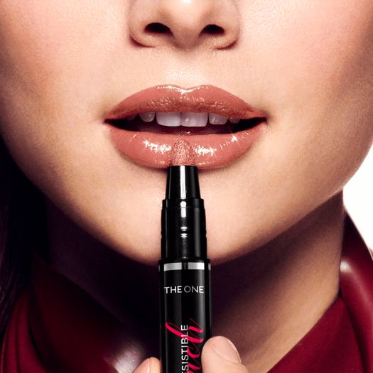 38865 Oriflame - Son môi nước The One Irresistible Touch High Shine Lipstick