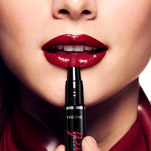 38870 Oriflame - Son môi nước The One Irresistible Touch High Shine Lipstick