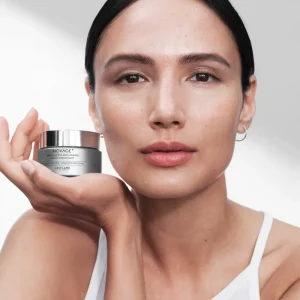 41057 Oriflame - Kem dưỡng ban đêm mỏng nhẹ NOVAGE+ Multi-Active Anti-Ageing Night Cream Light
