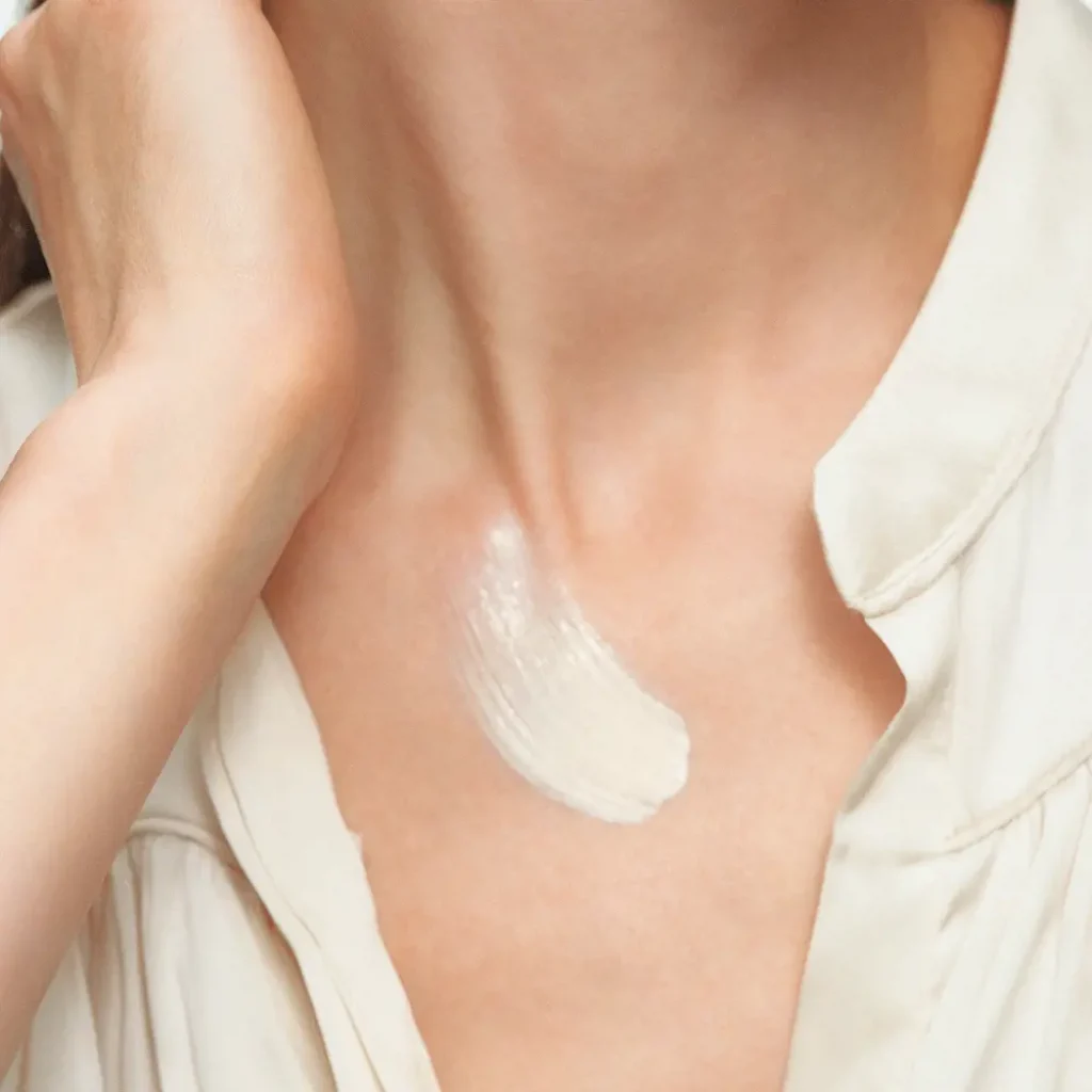 41059 Oriflame – Kem chống nắng dưỡng da NOVAGE+ ProCeuticals Ultra Light UV-Age Day Shield + SPF 50