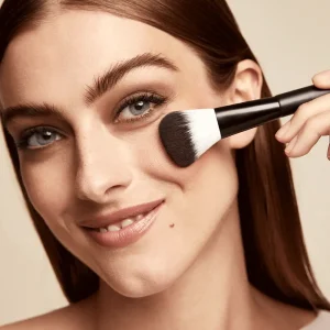 42482 Oriflame - Cọ tán phấn má hồng The One Blush Brush