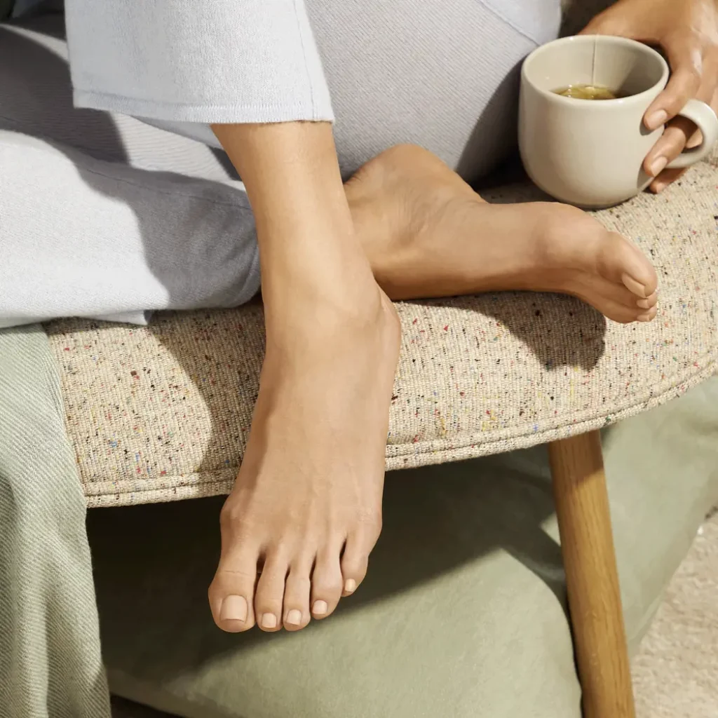 46373 Oriflame – Kem dưỡng da bàn chân ban đêm Feet Up Everyday Overnight Moisturising Foot Cream