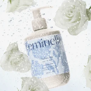 47099 Oriflame – Dung dịch vệ sinh Feminelle Refreshing Intimate Wash with Rose Water