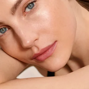 Oriflame - Kem nền dưỡng da Giordani Gold Eternal Glow Foundation