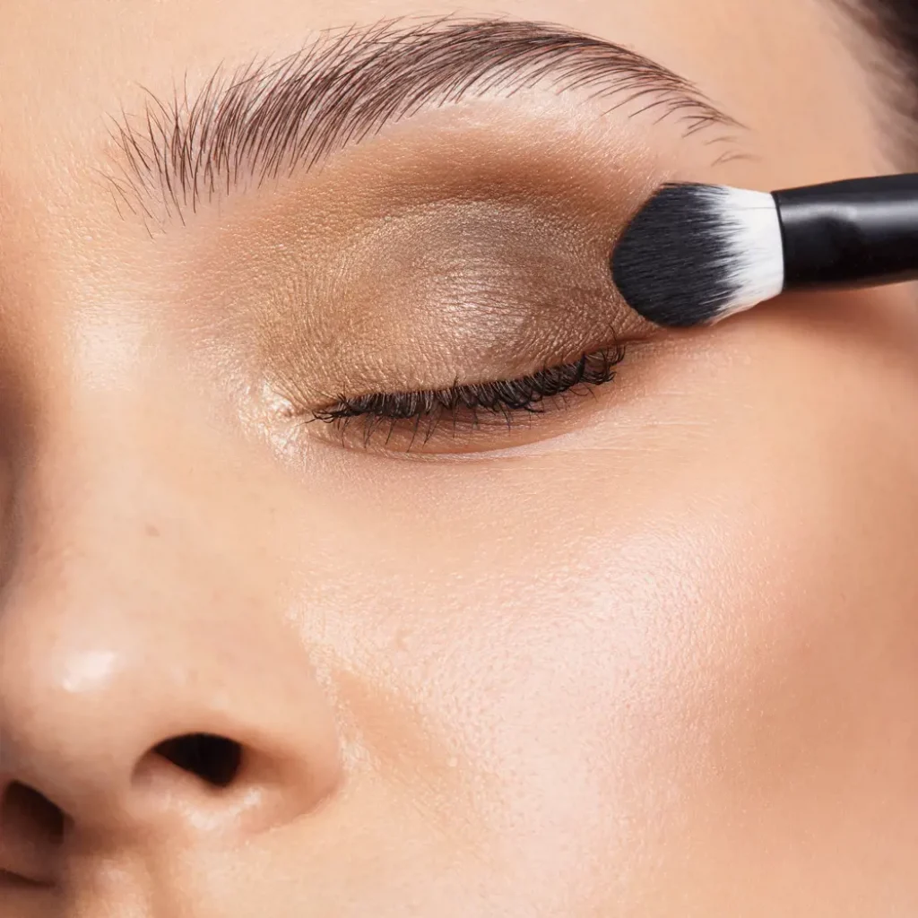 42121 Oriflame - Bảng phấn trang điểm cho gương mặt & đôi mắt Giordani Gold Fabulous Beauty Face & Eyes Palette